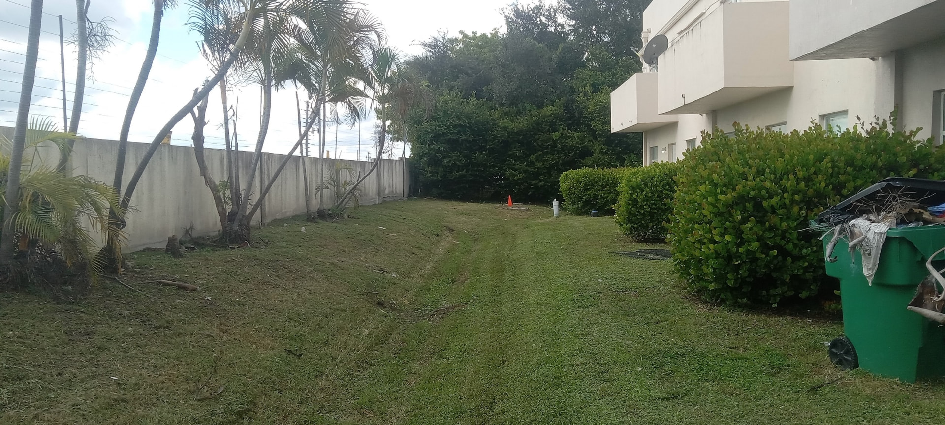 Large lot mowed and cleared